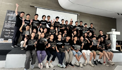 当 AI 遇上少年创客 ：一场把脑洞变成现实的 Coding 狂欢